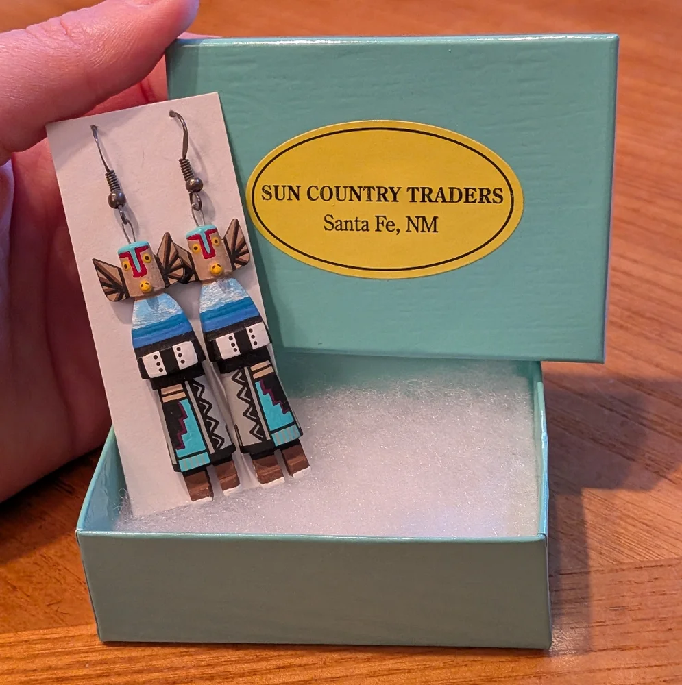 NWOT Sun Country Sante Fe Earrings - Picture 1 of 9